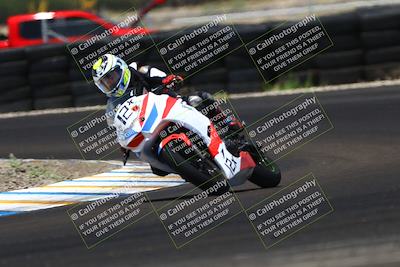 media/Jun-07-2025-TrackDaz (Sat) [[4413525952]]/A Group/1pm (Turn 1)/